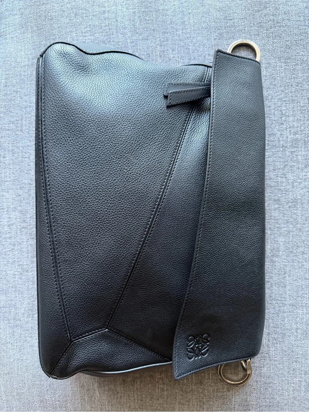 Loewe modern messenger